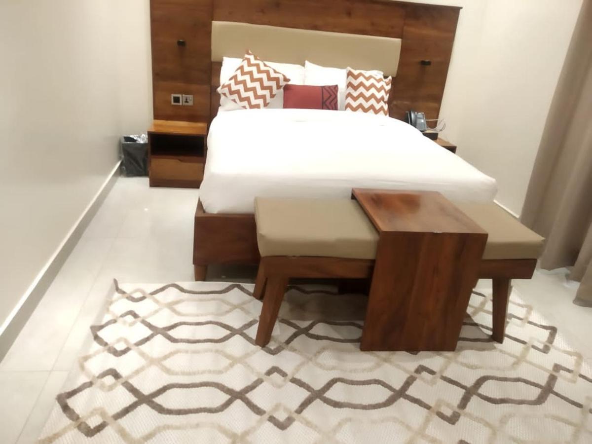 Millennium Terrace Hotel كامبالا المظهر الخارجي الصورة