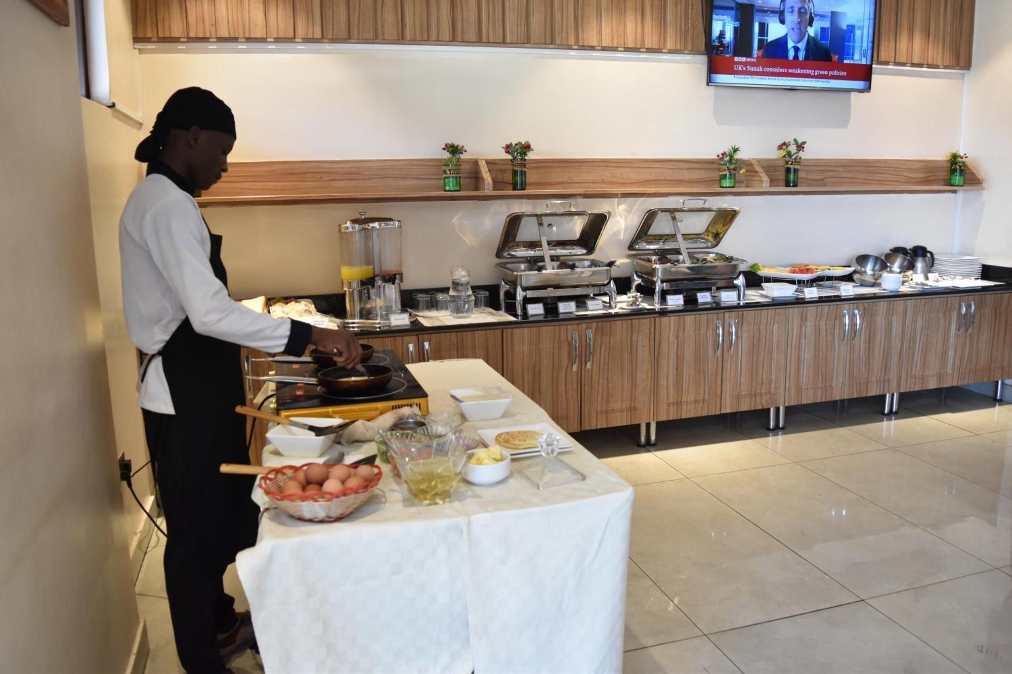 Millennium Terrace Hotel كامبالا المظهر الخارجي الصورة